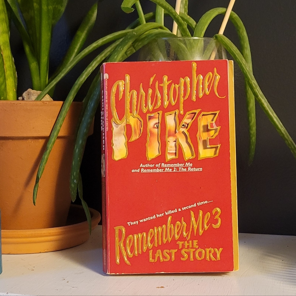 90's REMEMBER ME 3 The Last Story author Christopher Pike